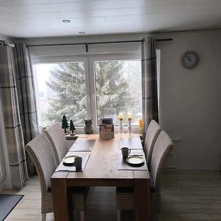 Fewo Jagsch - Harzpur & Harzzeit - Inkl Bettwaesche & Handtuecher شقة *